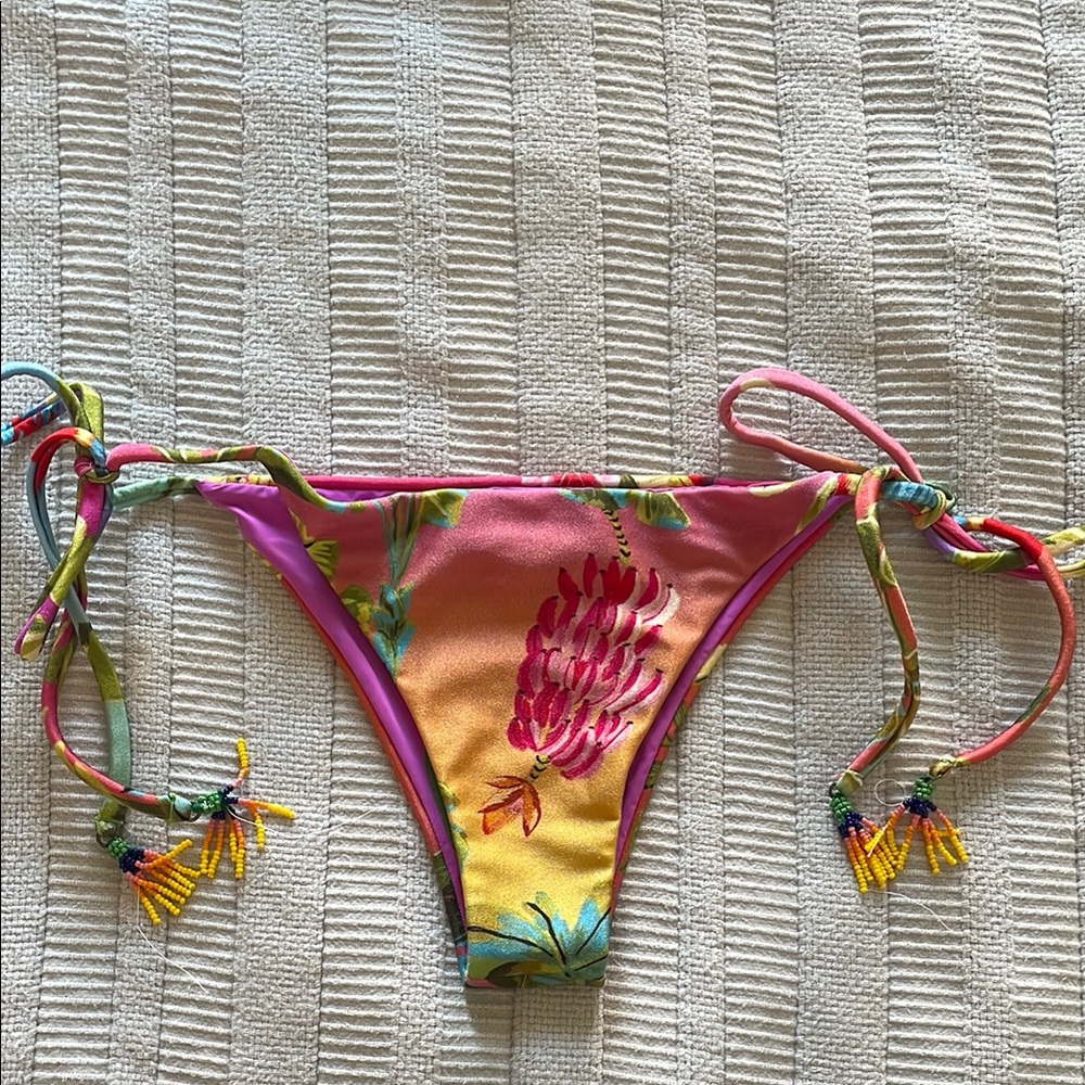 FARM Rio bikini bottom - Picture 3 of 8